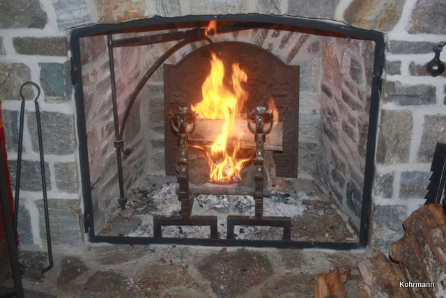 Fireplaces by Keystone Ceramics - Udo Kohrmann, Wakefield Quebec