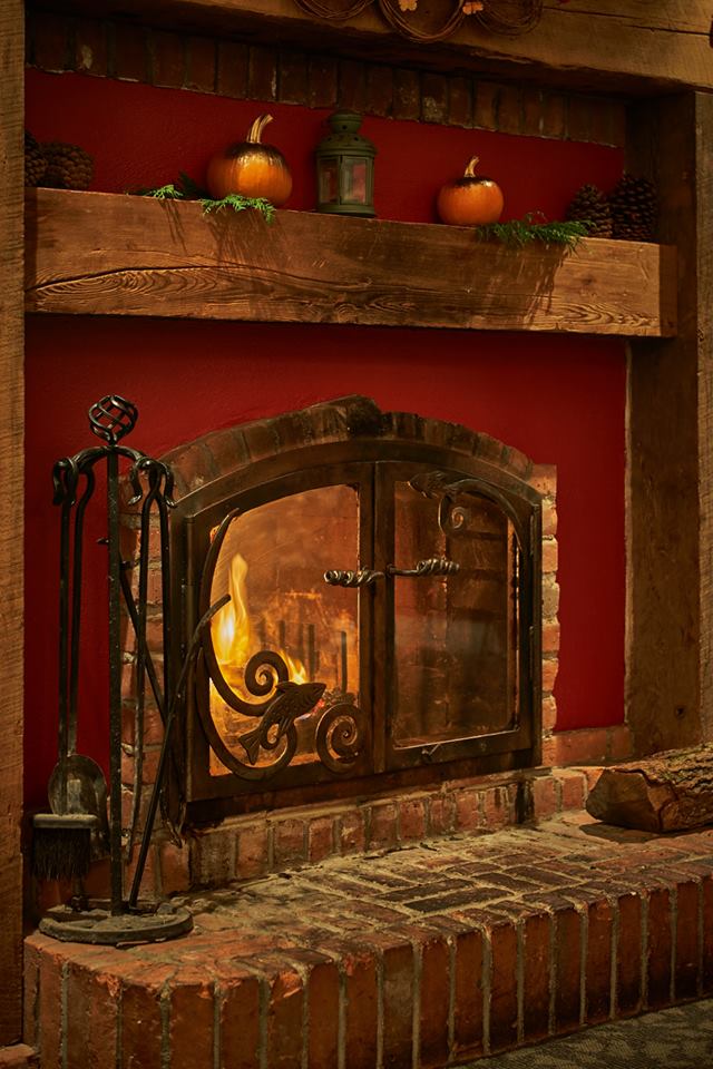 Fireplaces by Keystone Ceramics - Udo Kohrmann, Wakefield Quebec