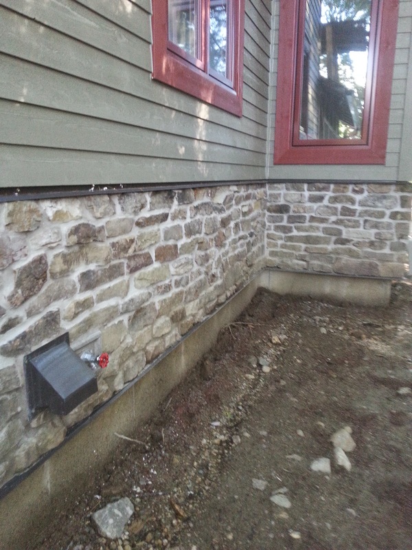 Stone Walls by Keystone Ceramics - Udo Kohrmann, Wakefield Quebec